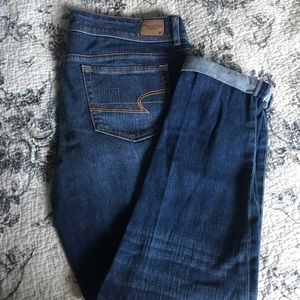 American Eagle cropped jeans